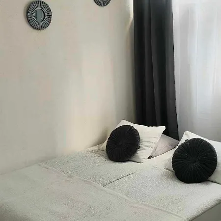 Apartament Fervor Pereca Varšava Exteriér fotografie